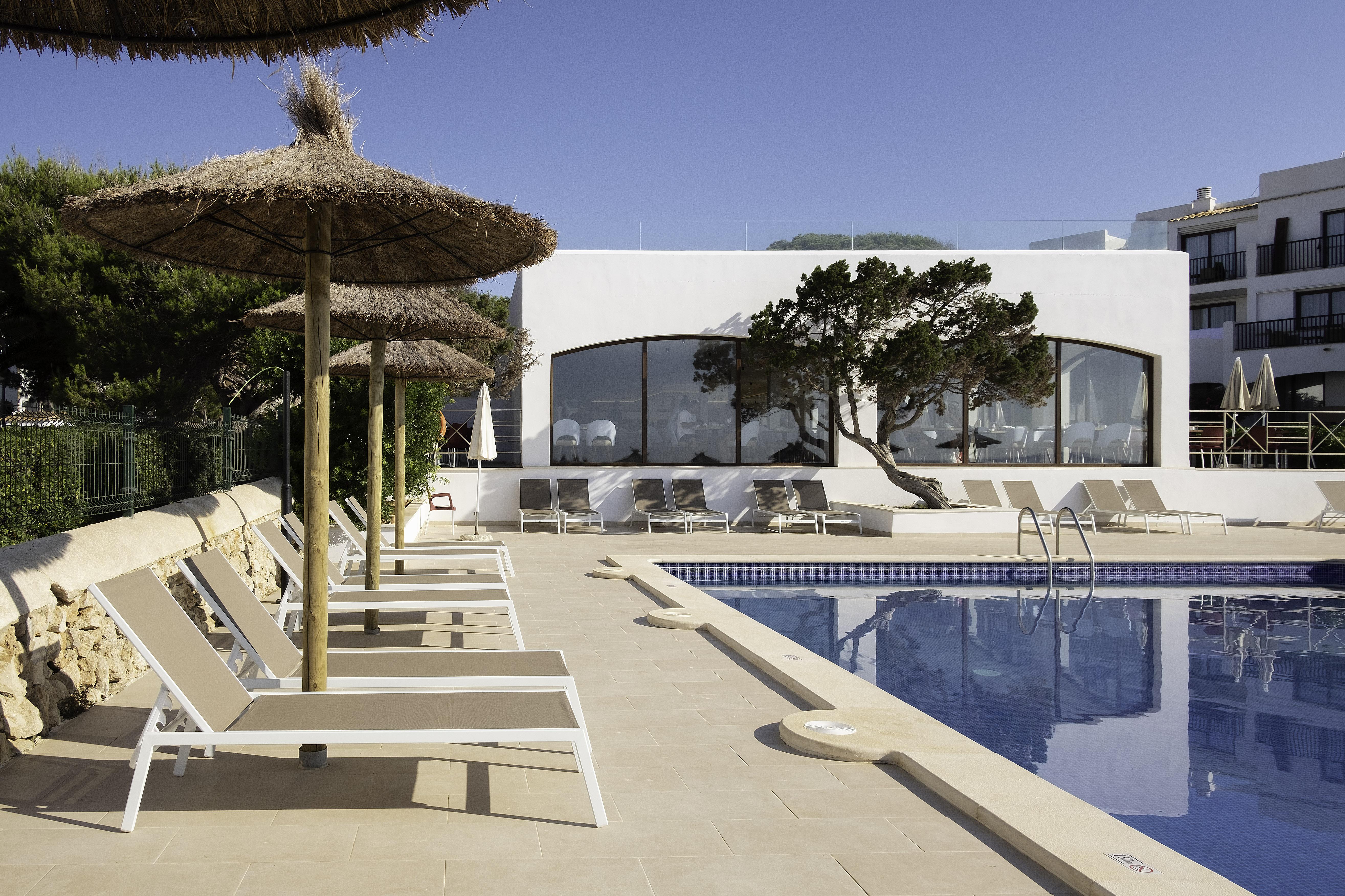 Alua Suites Las Rocas Cala D´Or Exterior foto